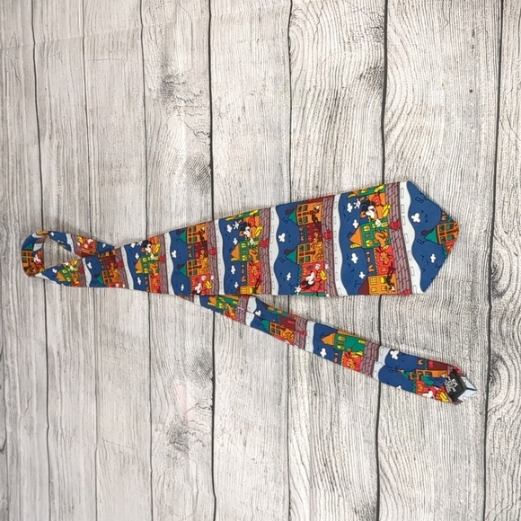Disney 100% silk tie OS
